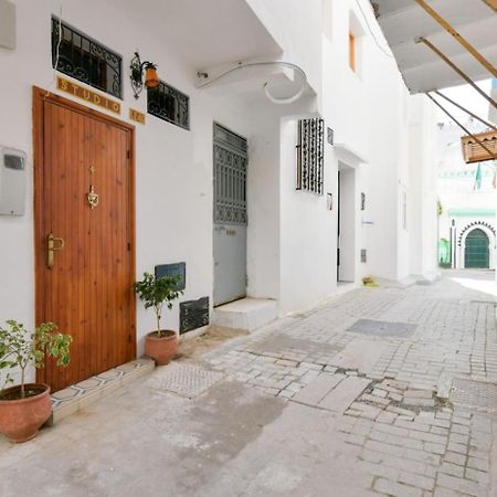 Le Studio 46 Tangier Bagian luar foto