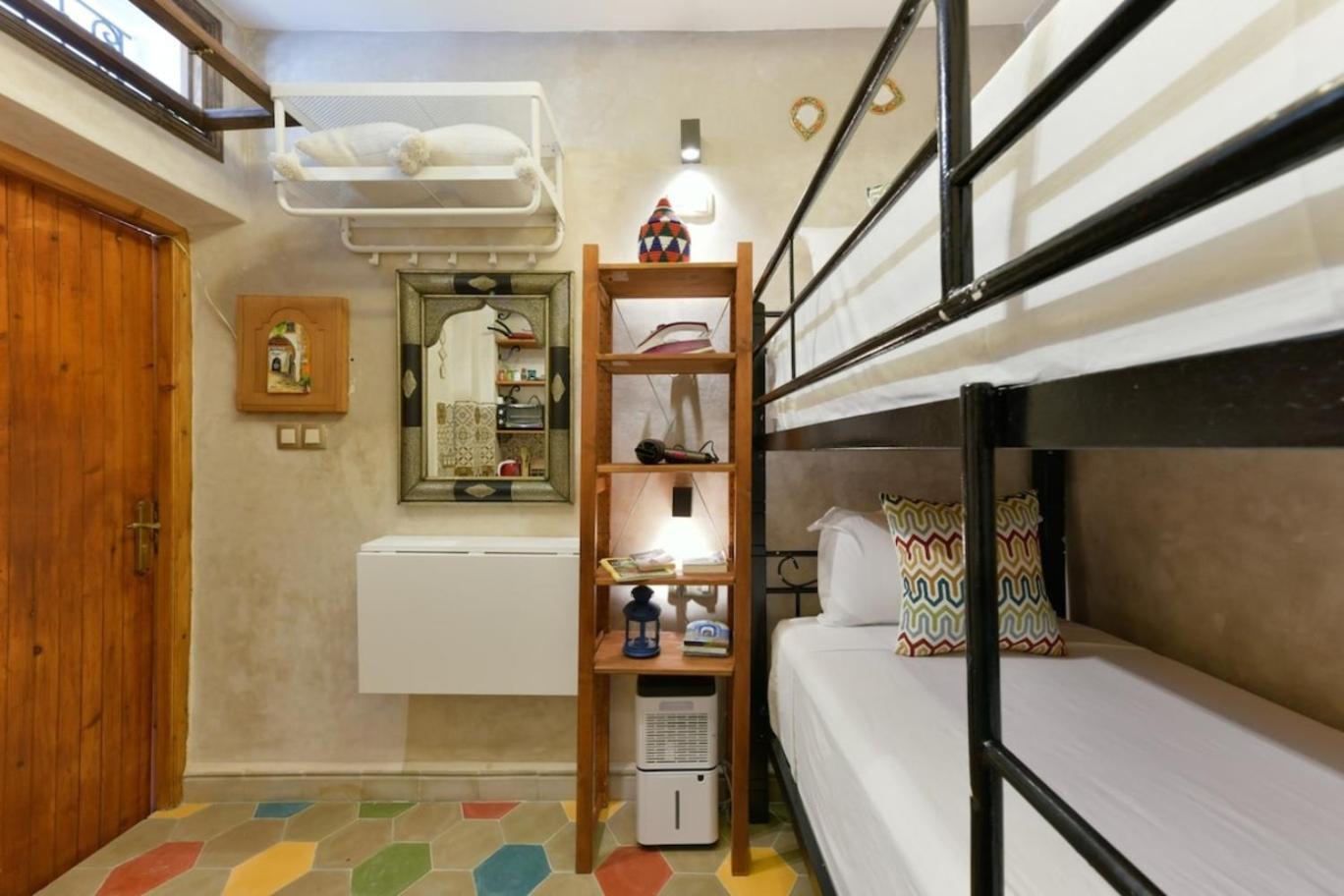 Le Studio 46 Tangier Bagian luar foto