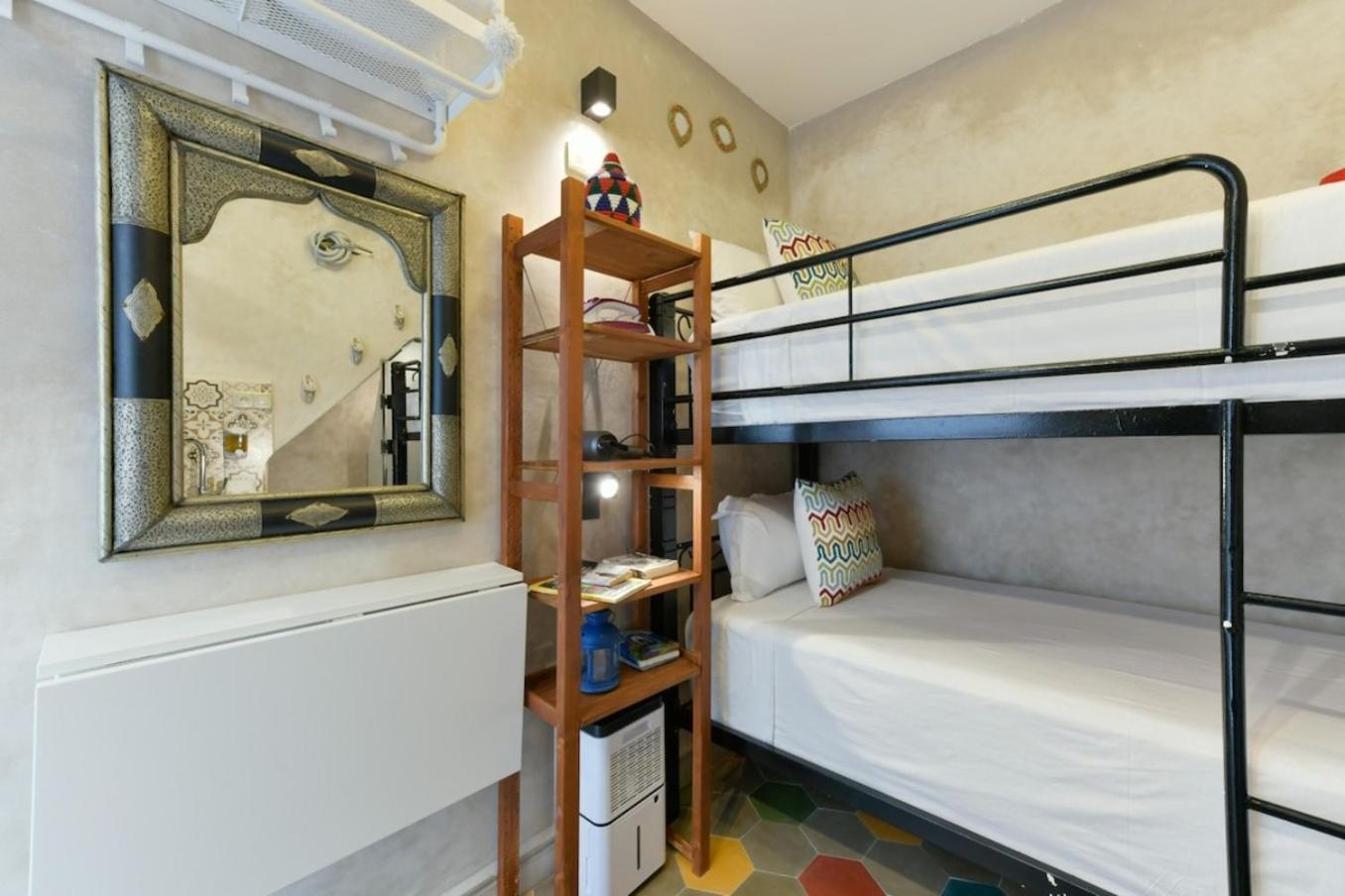 Le Studio 46 Tangier Bagian luar foto